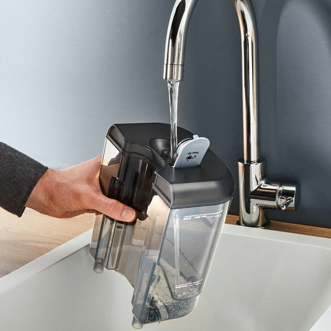 Aspirator Rowenta Clean It IN5012F0, cu spalare, cu filtrare prin apa, 1.5 litri, 400 W, aspirare umeda si uscata, functie de autocuratare, negru + rosu - Imagine 5