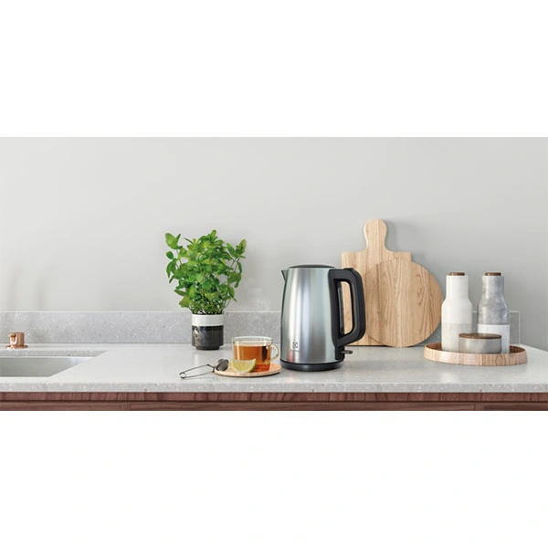 Fierbator ELECTROLUX Create 3 E3K1-3ST, 2200W, 1.7L, Negru/Argintiu - Imagine 5