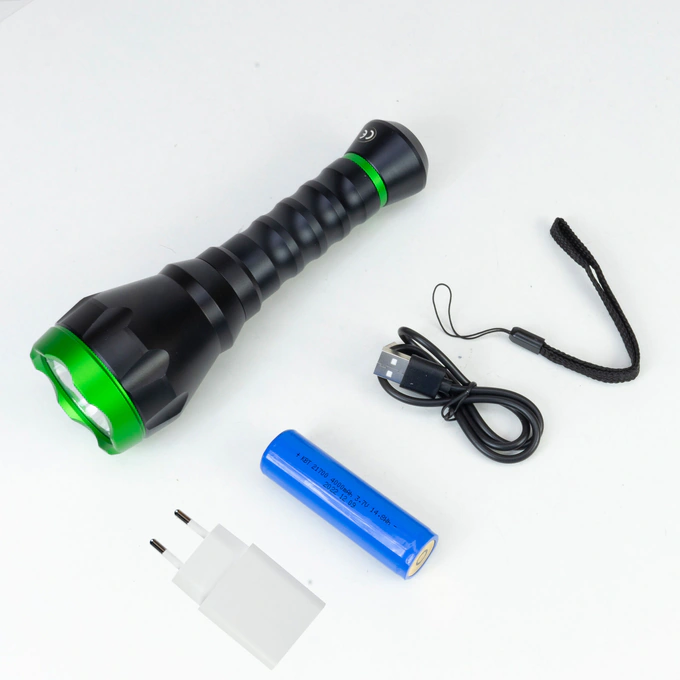 Lanterna PNI Adventure F750 Green Light PNI-ADVF750, aluminiu, LED 10W, 500 lm, pana la 850 m, 4000mAh, IP44, 4000mAh inclus, cu alimentator PNI CHG300 inclus - Imagine 5