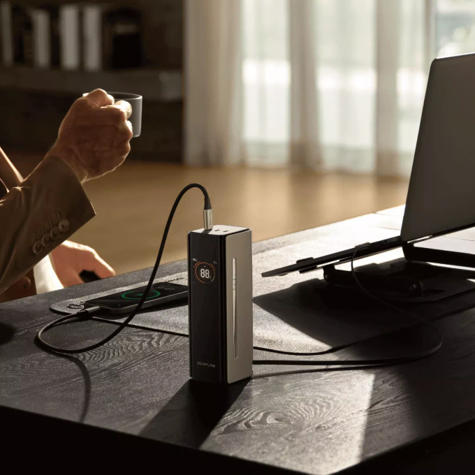 PowerBank ECOFLOW RAPID Pro, 27650 mAh, 300W, 3 x USB-C, Cablu USB-C retractabil de 140W, Black - Imagine 5